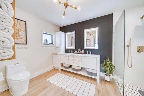 $785,000 | 77 Gables Boulevard, Weston, FL 33326