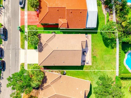 $785,000 | 77 Gables Boulevard, Weston, FL 33326