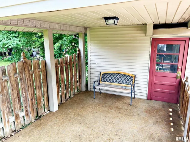$175,000 | 500 Metropolis Street, Metropolis, IL 62960