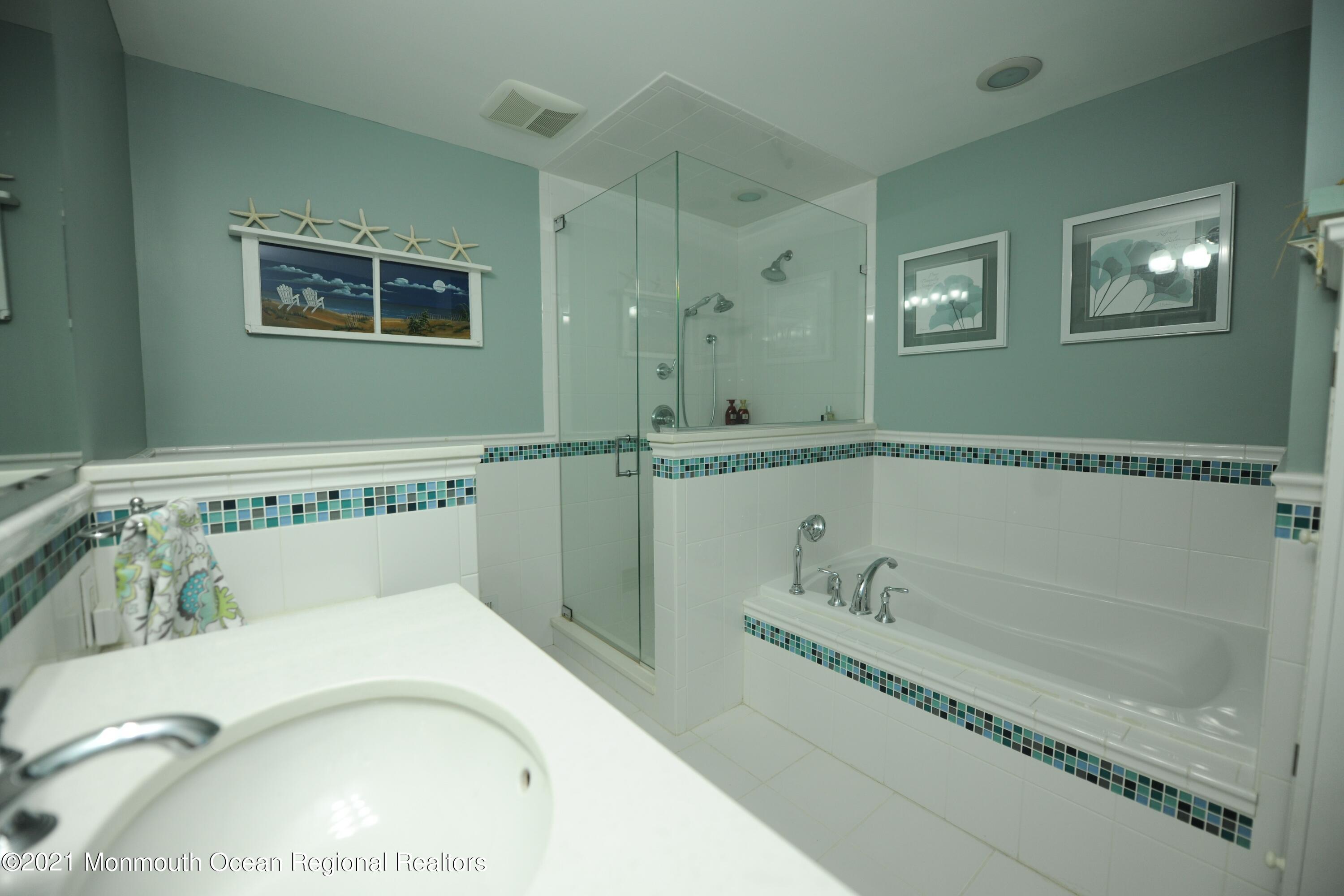100 Motor Road Pine Beach, NJ 08741 - Photo 18 of 20 Bath