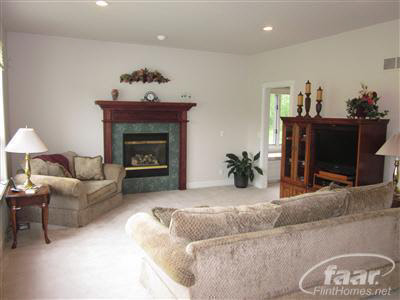 11253 Potter Road Flushing, MI 48433 - Photo 8 of 31 20284271-7.JPG