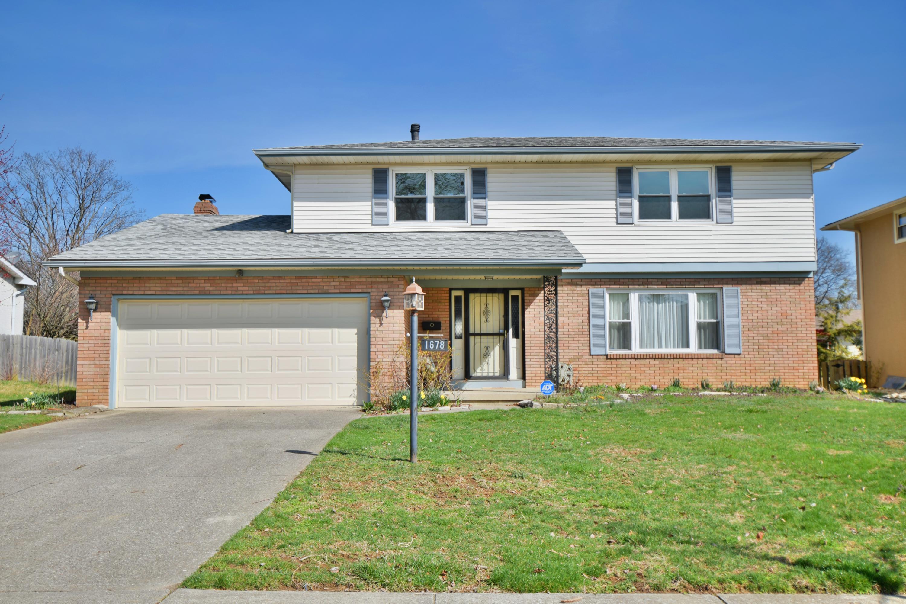 1678 Sandhurst Road Columbus, OH 43229 - Photo 1 of 41 Gallery Image 1