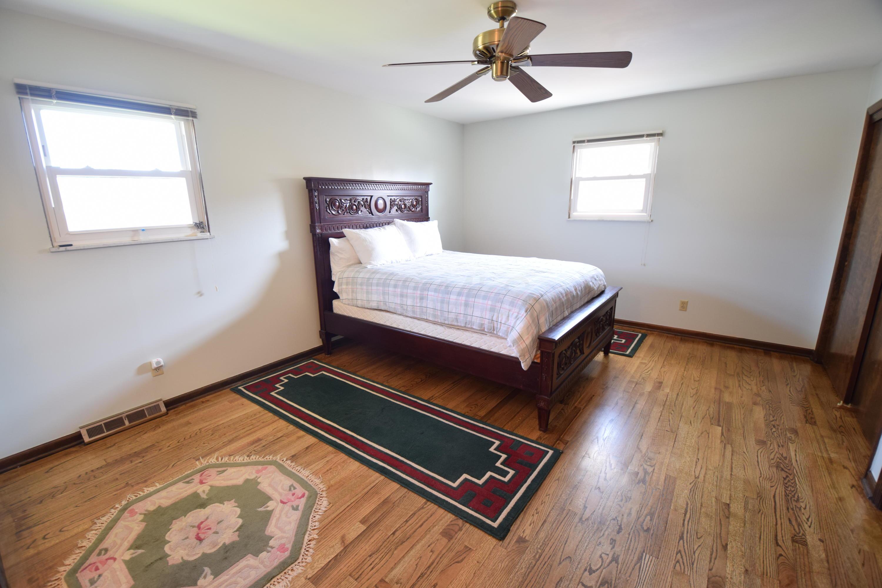 1678 Sandhurst Road Columbus, OH 43229 - Photo 24 of 41 Gallery Image 24