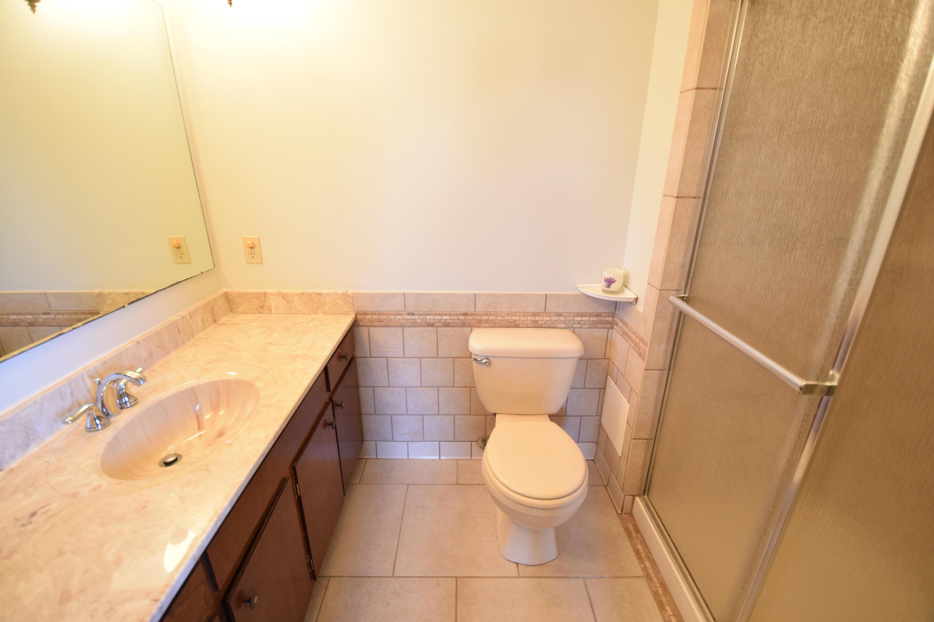 1678 Sandhurst Road Columbus, OH 43229 - Photo 26 of 41 Gallery Image 26