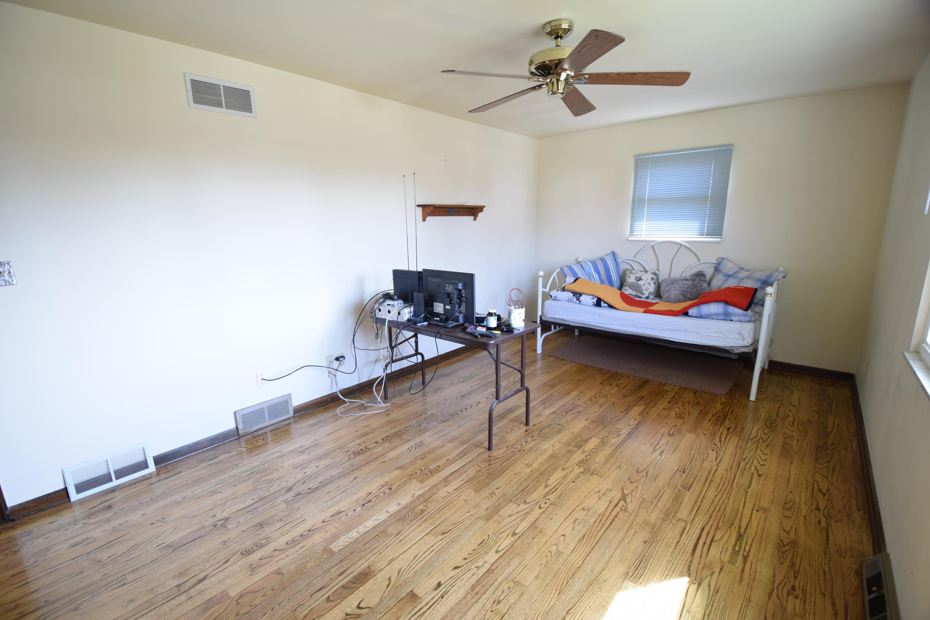 1678 Sandhurst Road Columbus, OH 43229 - Photo 29 of 41 Gallery Image 29