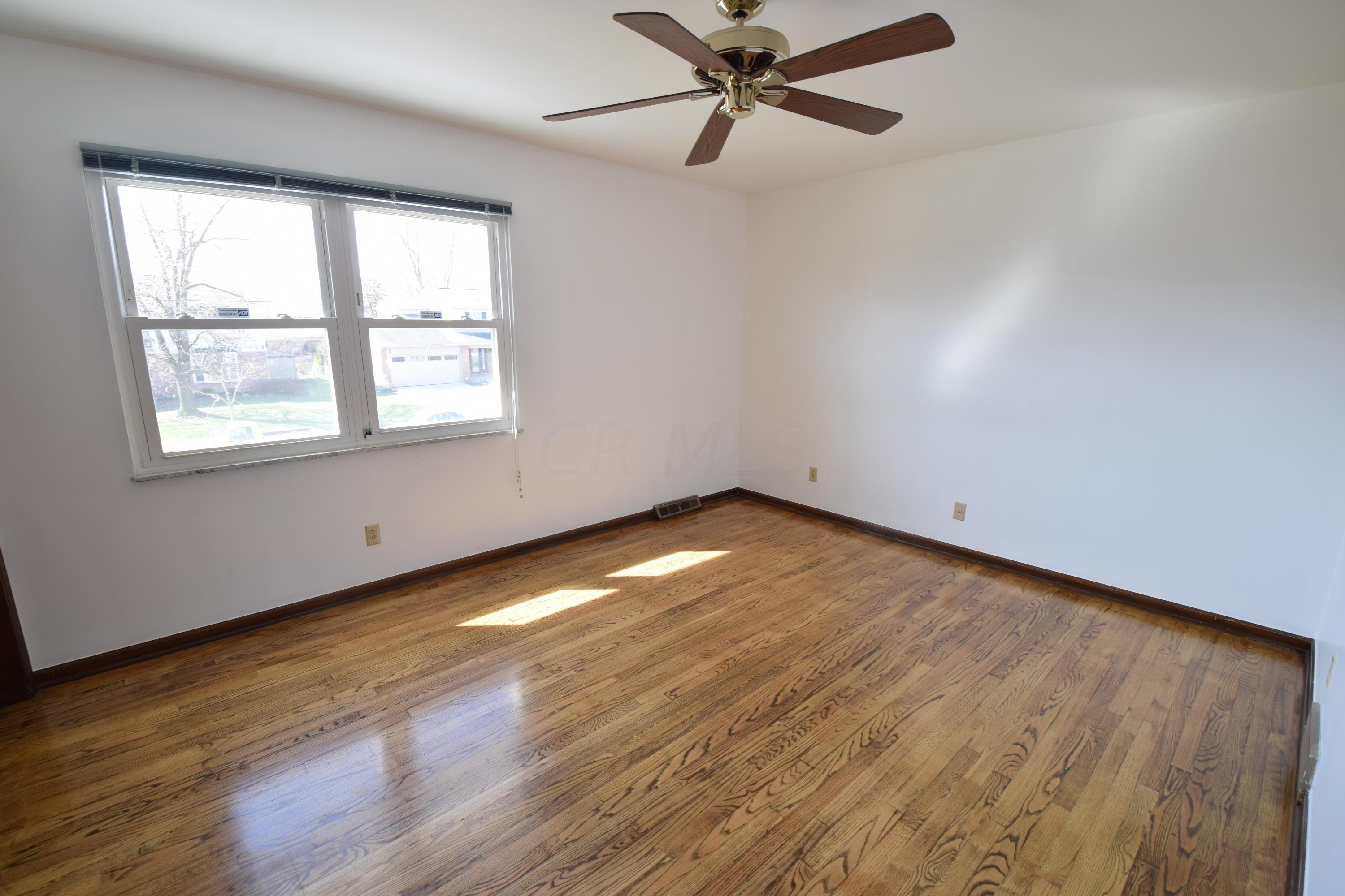 1678 Sandhurst Road Columbus, OH 43229 - Photo 33 of 41 Gallery Image 33