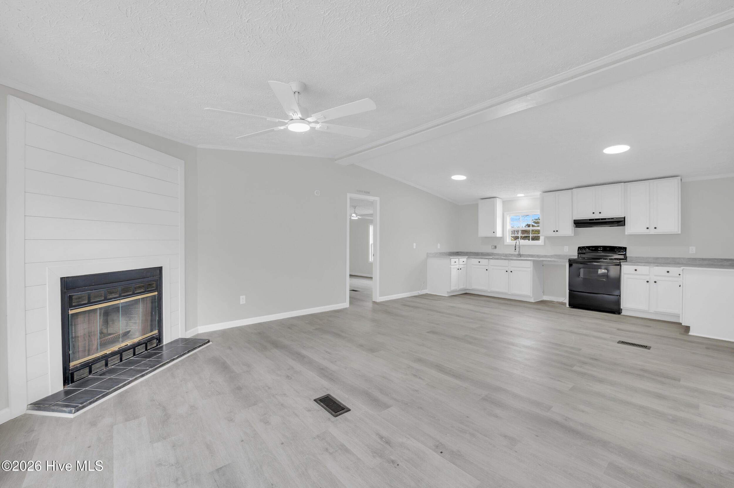 57 Henry Pridgen Road Burgaw, NC 28425 - Photo 15 of 50 17_57 henry pridgen drive-00017