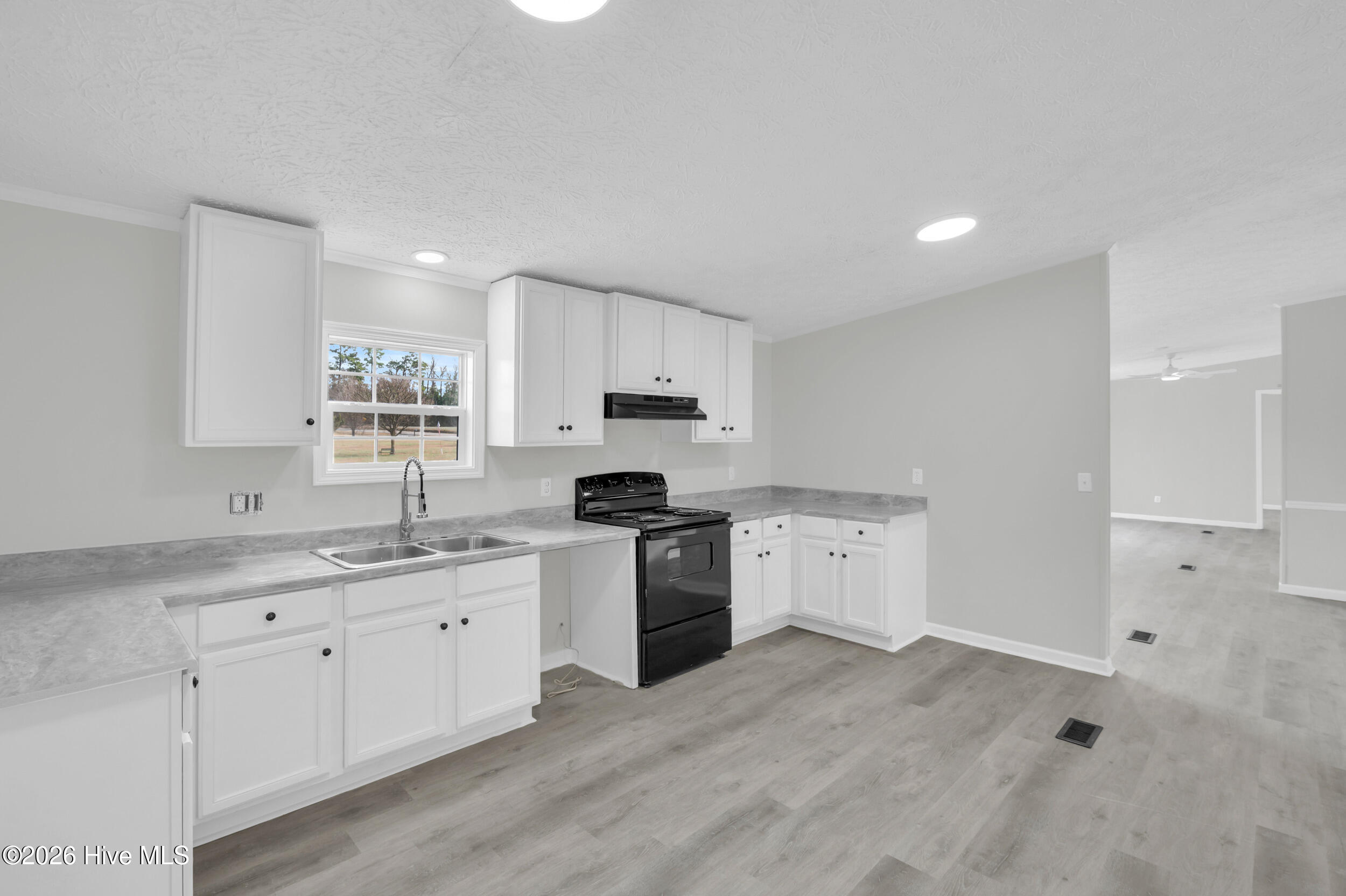 57 Henry Pridgen Road Burgaw, NC 28425 - Photo 17 of 50 19_57 henry pridgen drive-00019