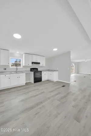 $279,000 | 57 Henry Pridgen Road, Burgaw, NC 28425