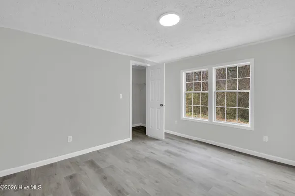 $279,000 | 57 Henry Pridgen Road, Burgaw, NC 28425