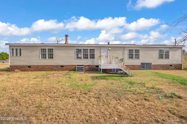 $279,000 | 57 Henry Pridgen Road, Burgaw, NC 28425