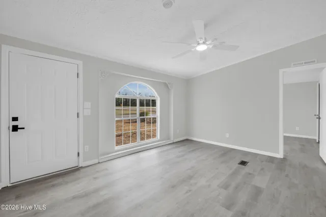 $289,000 | 57 Henry Pridgen Road, Burgaw, NC 28425