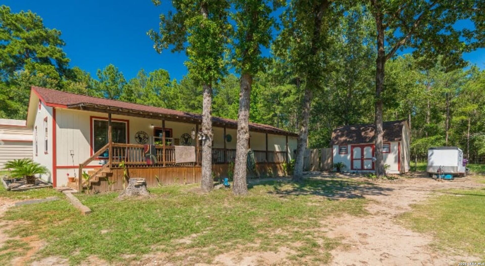 500 Pinewood Drive Trinity, TX 75862 - Photo 1 of 48