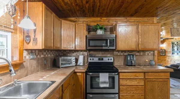 $129,990 | 500 Pinewood Drive, Trinity, TX 75862