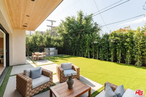 $4,195,000 | 1611 South Bedford Street, Los Angeles, CA 90035