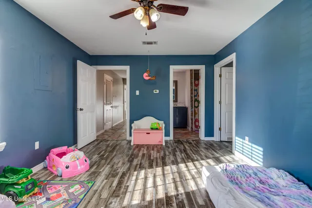 $385,000 | 7079 Menge Avenue, Pass Christian, MS 39571