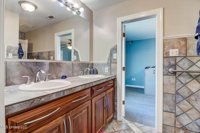 $385,000 | 7079 Menge Avenue, Pass Christian, MS 39571