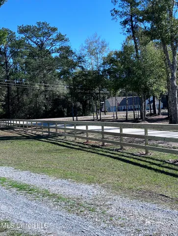 $385,000 | 7079 Menge Avenue, Pass Christian, MS 39571