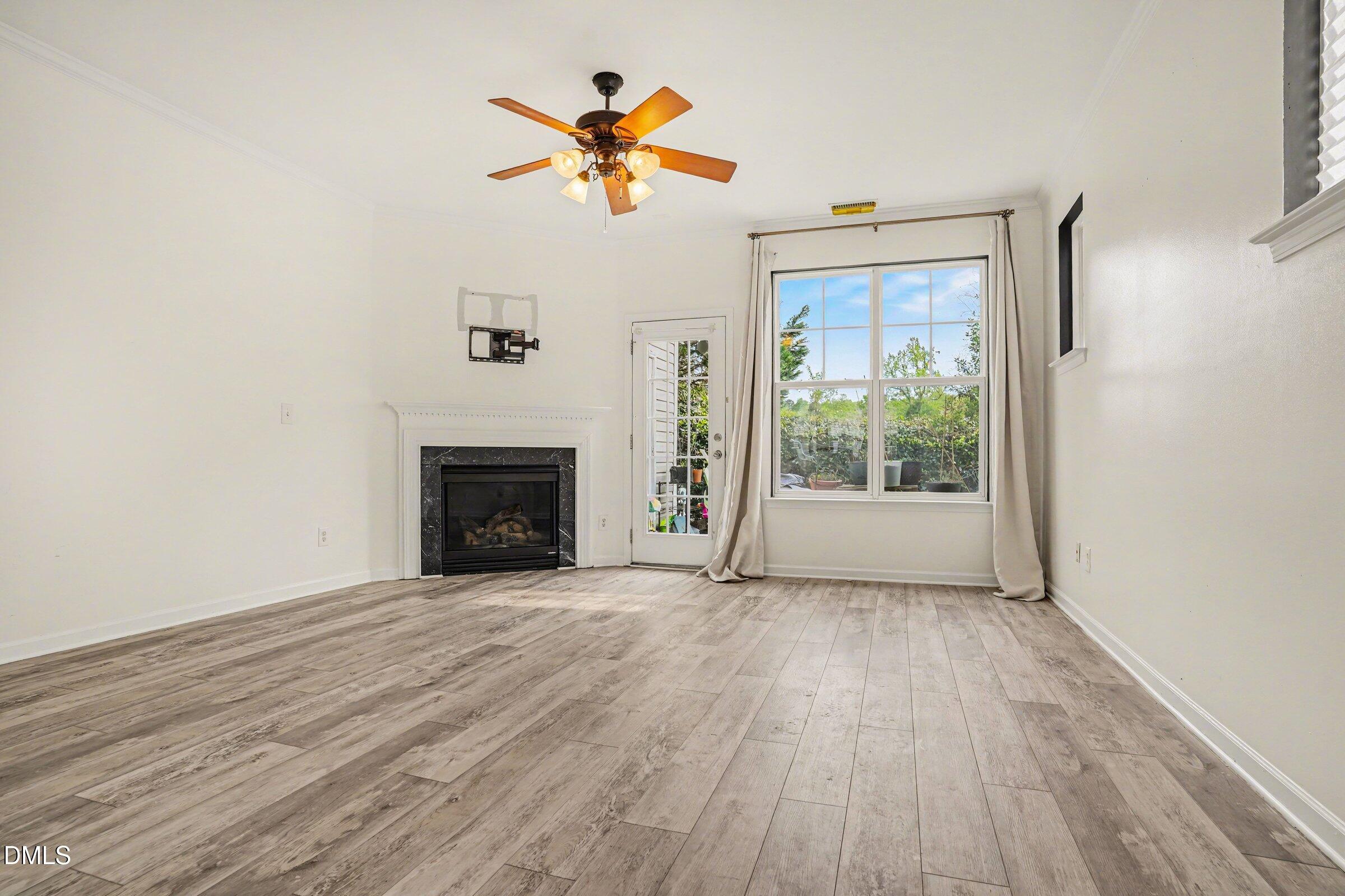 4602 Peyton Hall Way Raleigh, NC 27604 - Photo 7 of 34 007_file_8528