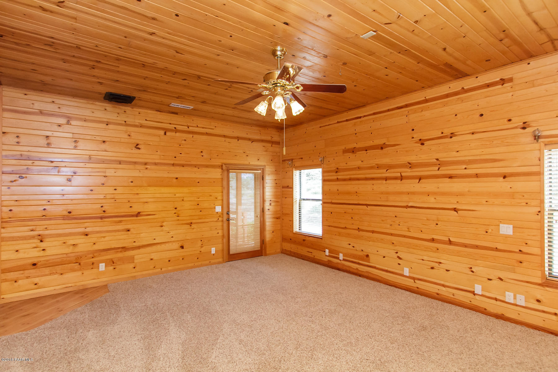 2365 West Bard Ranch Road Prescott, AZ 86305 - Photo 11 of 35 Master suite