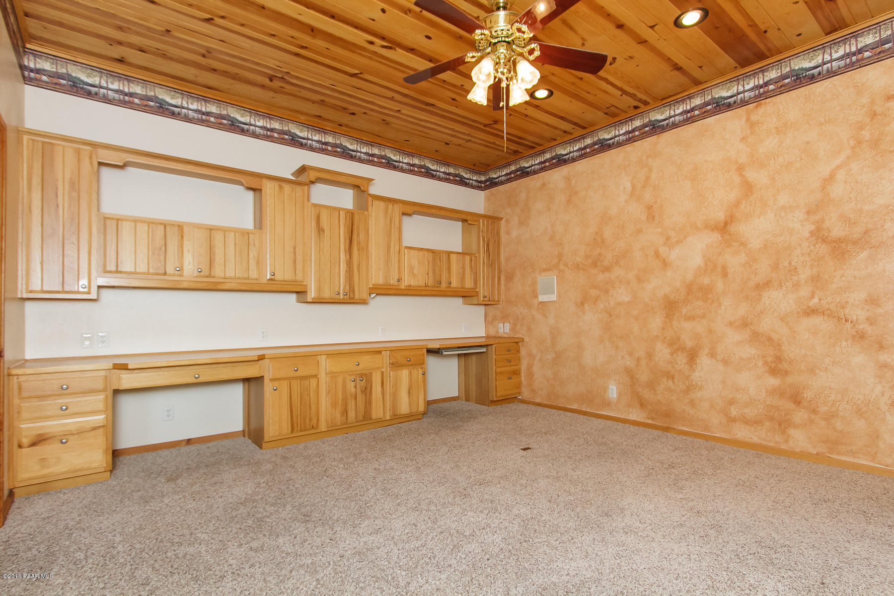 2365 West Bard Ranch Road Prescott, AZ 86305 - Photo 15 of 35 Spacious office
