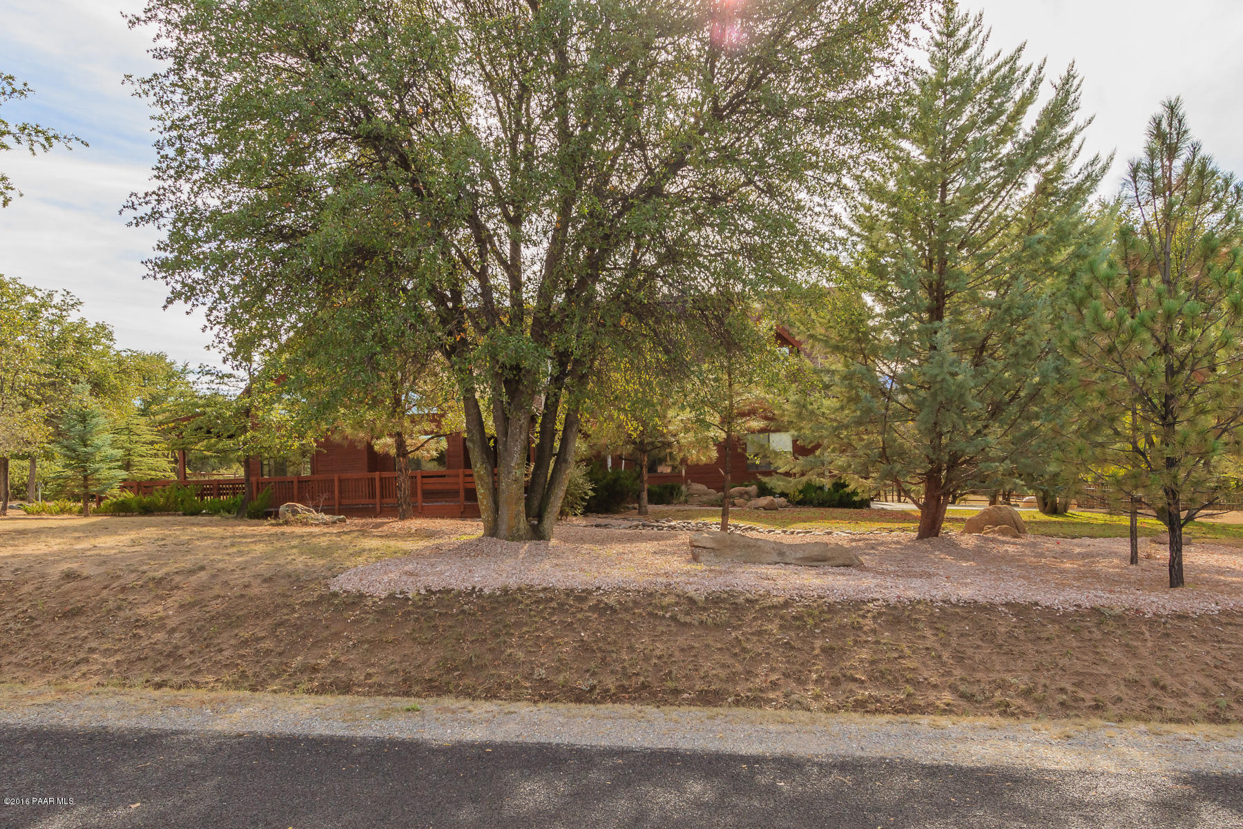 2365 West Bard Ranch Road Prescott, AZ 86305 - Photo 4 of 35 Front of home