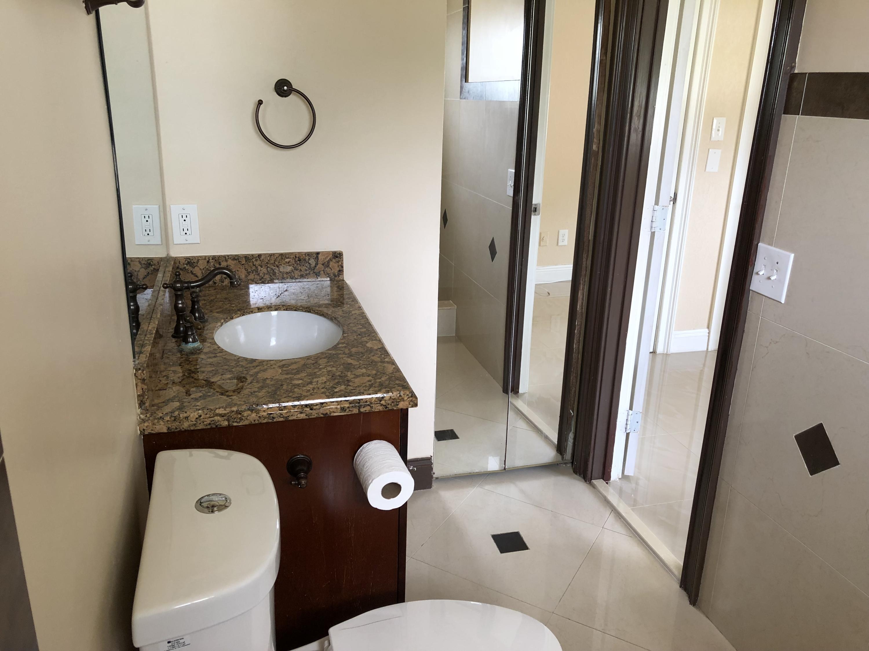2731 Cambridge Road Lake Worth, FL 33462 - Photo 26 of 42 master bath