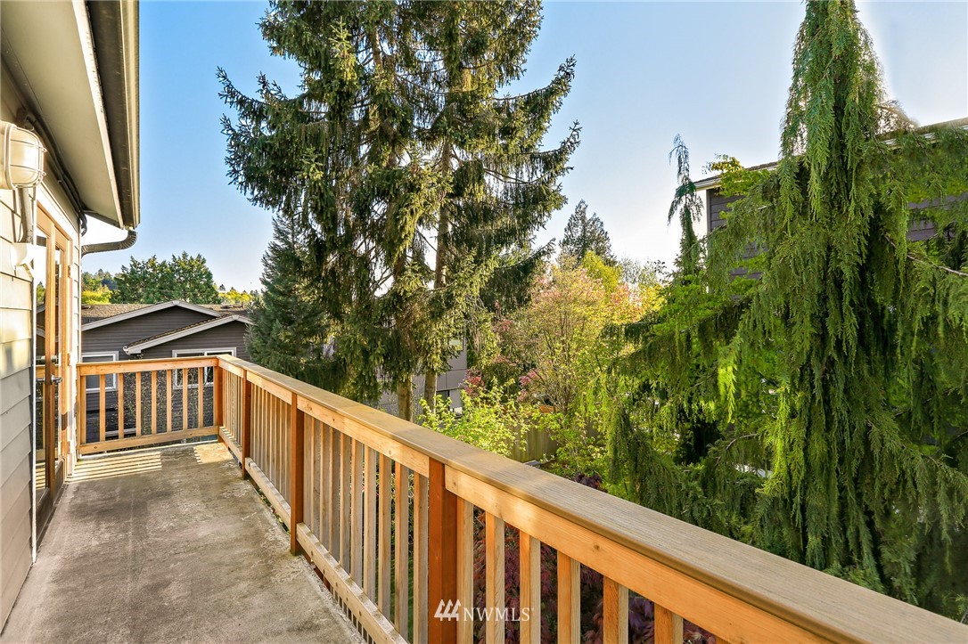 4345 Southwest Trenton Street Seattle, WA 98136 - Photo 12 of 25 Gallery Image 12