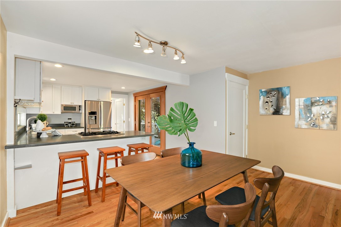 4345 Southwest Trenton Street Seattle, WA 98136 - Photo 4 of 25 Gallery Image 4