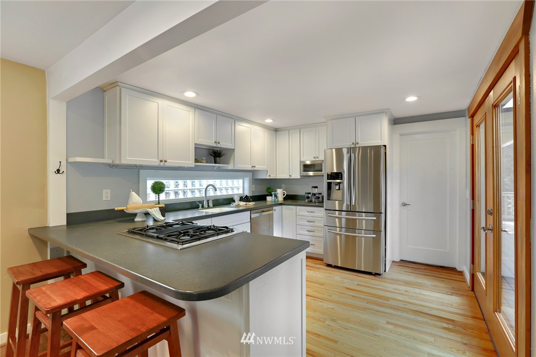 4345 Southwest Trenton Street Seattle, WA 98136 - Photo 5 of 25 Gallery Image 5