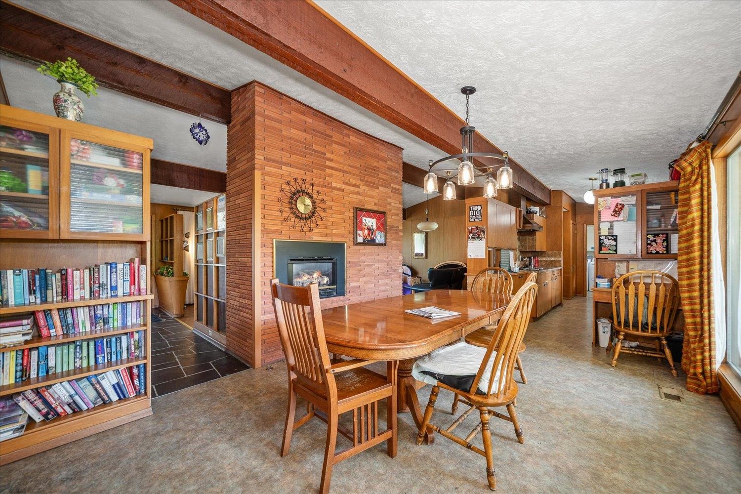 4414 South Helena Street Spokane, WA 99223 - Photo 7 of 33