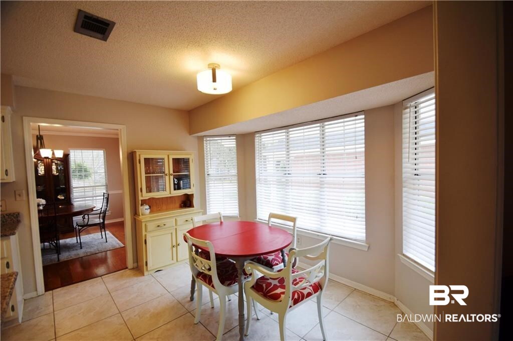 852 West Briar Court Mobile, AL 36609 - Photo 16 of 40