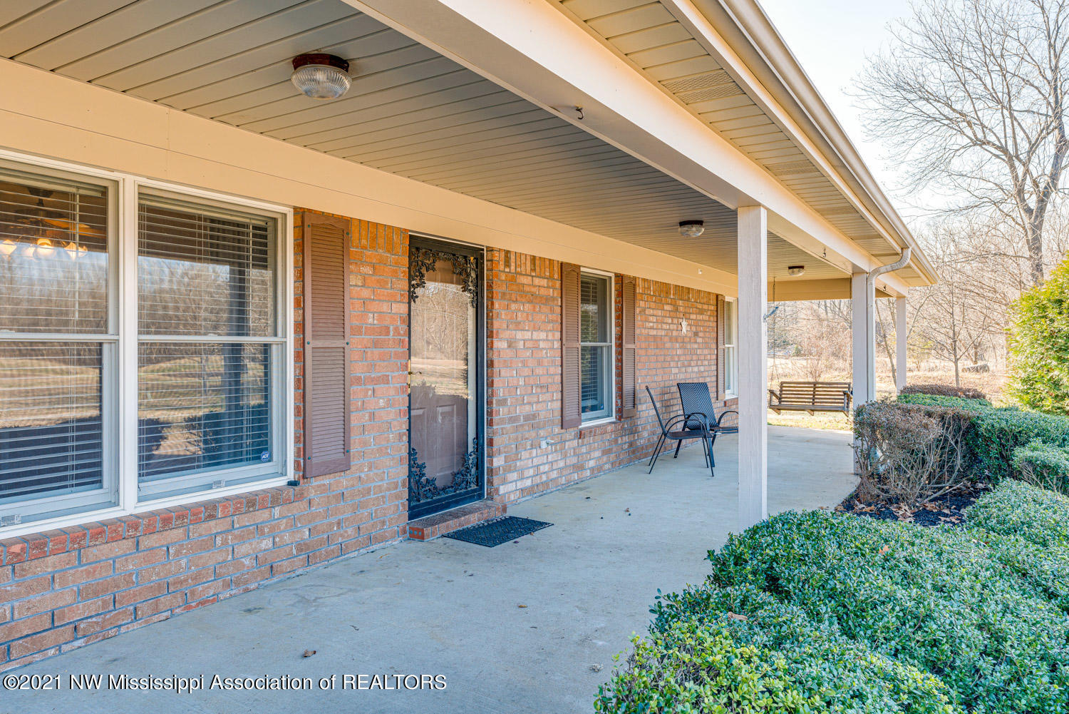 2405 Church Road Horn Lake, MS 38637 - Photo 4 of 33 2405-church-rd-w-213753_4-snapsold-scree