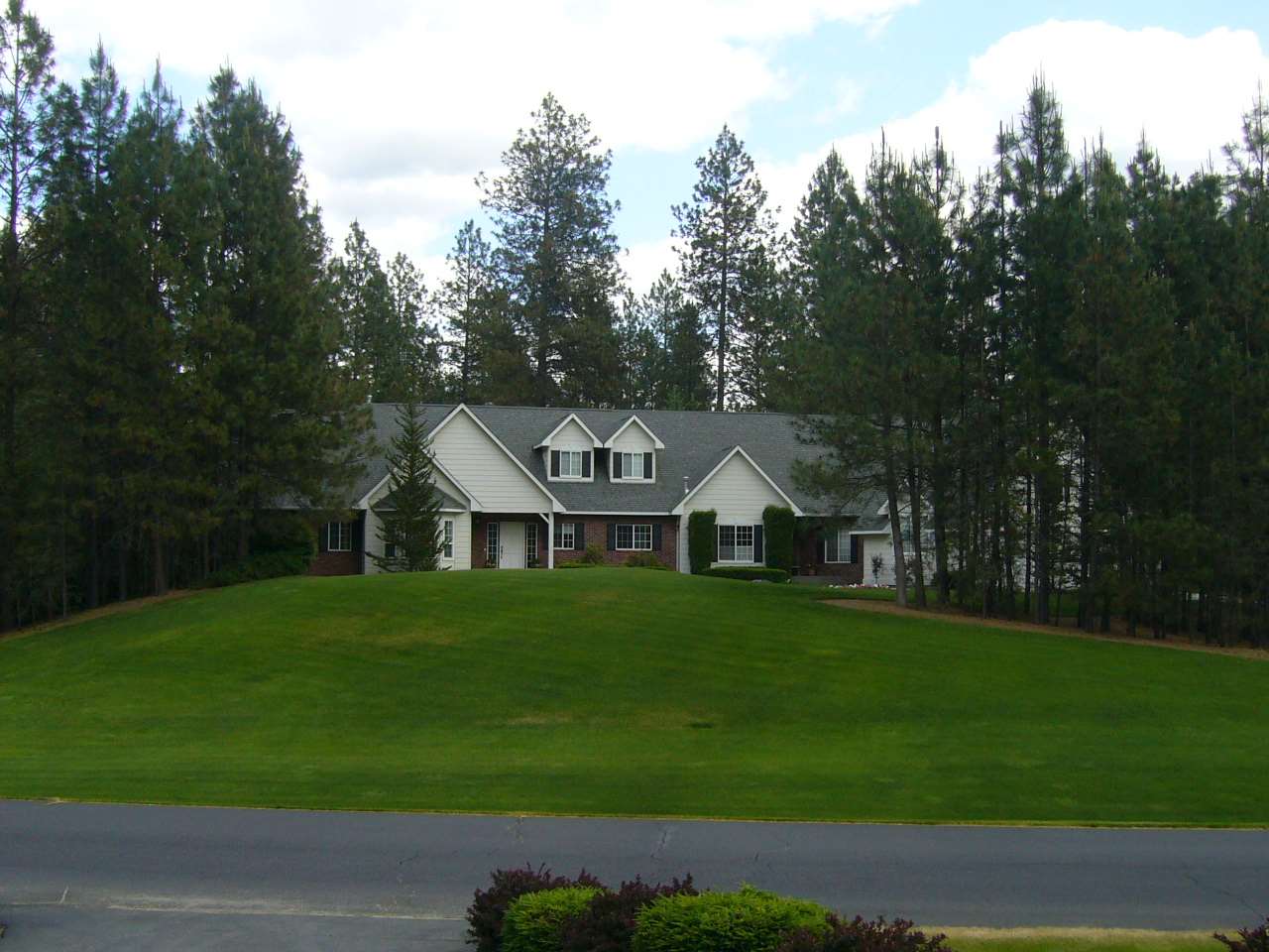 15520 North Howe Road Mead, WA 99021 - Photo 1 of 20