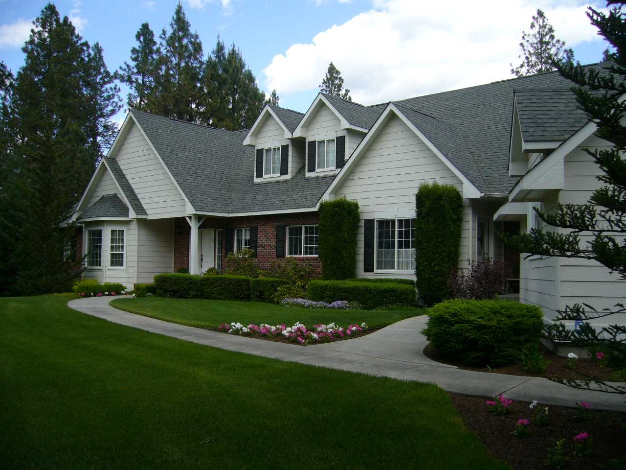 15520 North Howe Road Mead, WA 99021 - Photo 2 of 20