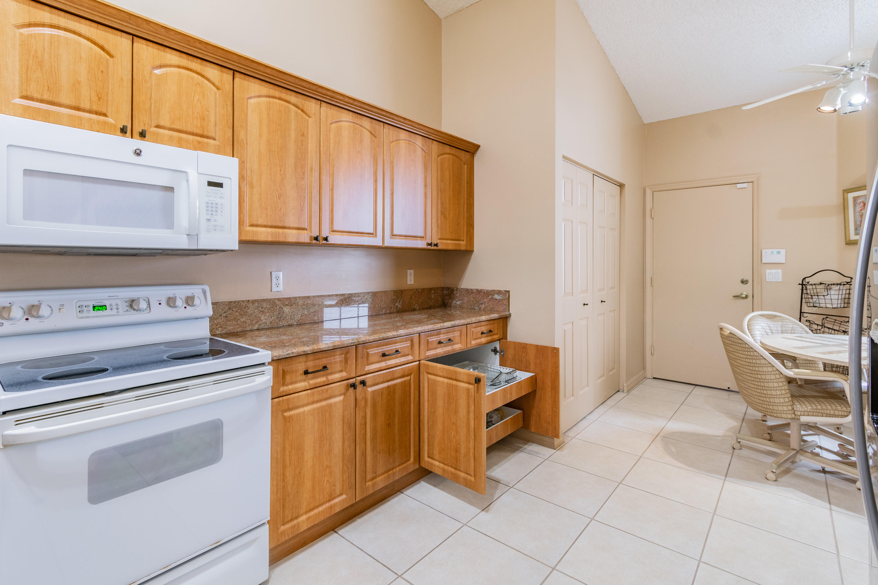 6223 Heliconia Road Delray Beach, FL 33484 - Photo 16 of 52 DSC_0085