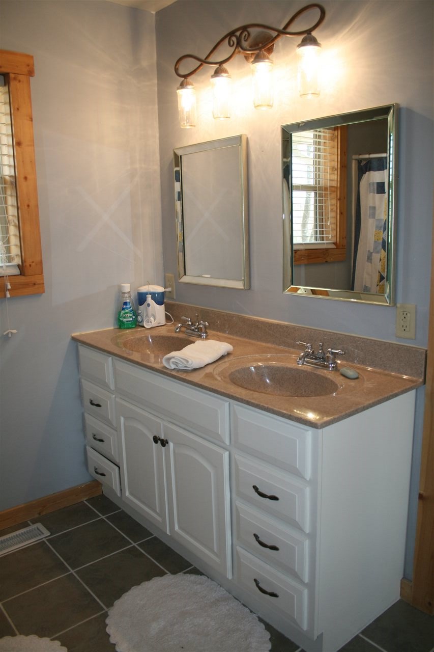2359 South Maple Road Bloomfield, IN 47424 - Photo 16 of 29