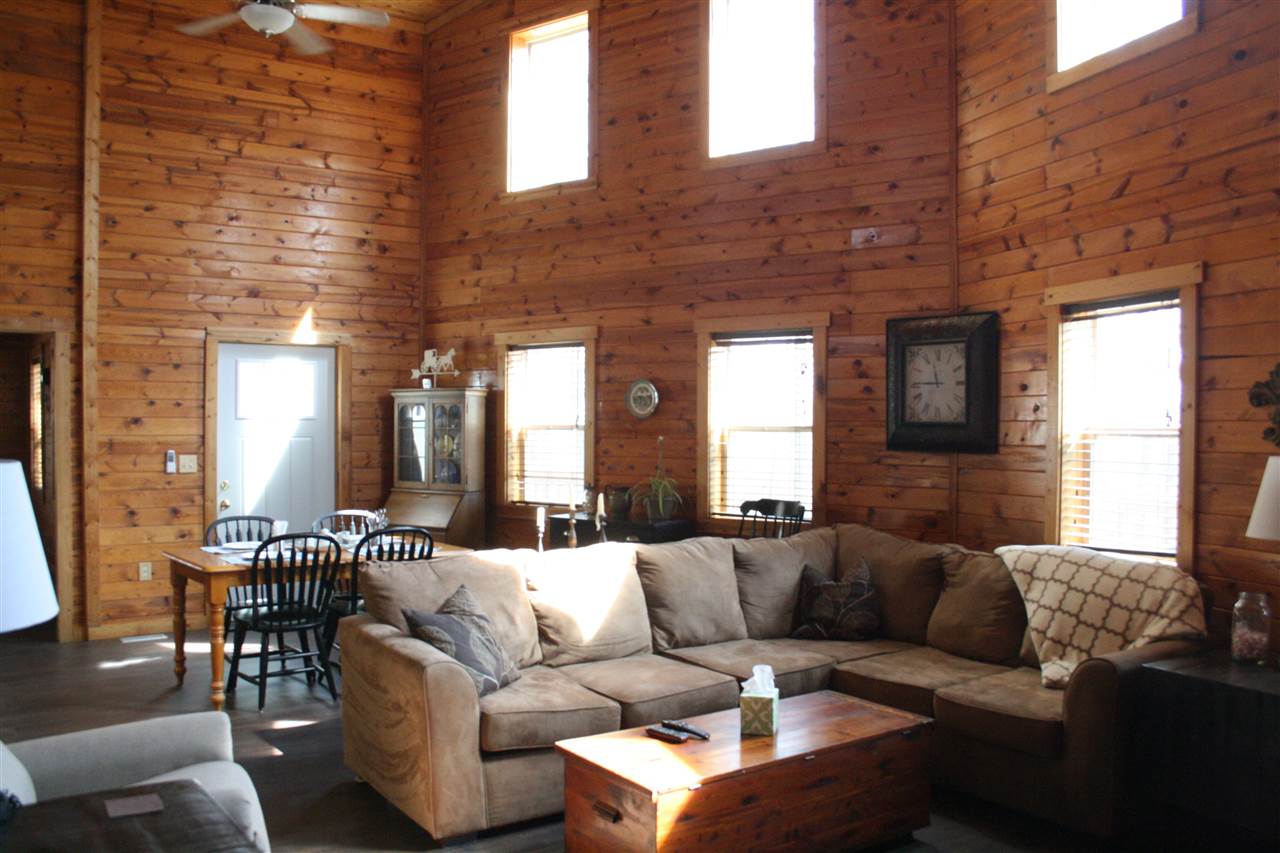 2359 South Maple Road Bloomfield, IN 47424 - Photo 5 of 29