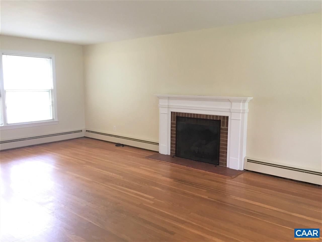 1821 Westminster Road Waynesboro, VA 22980 - Photo 3 of 21 Gallery Image 3