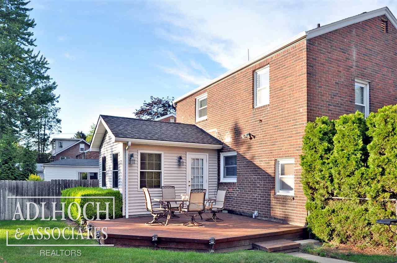 1015 Nottingham Road Grosse Pointe Park, MI 48230 - Photo 15 of 17