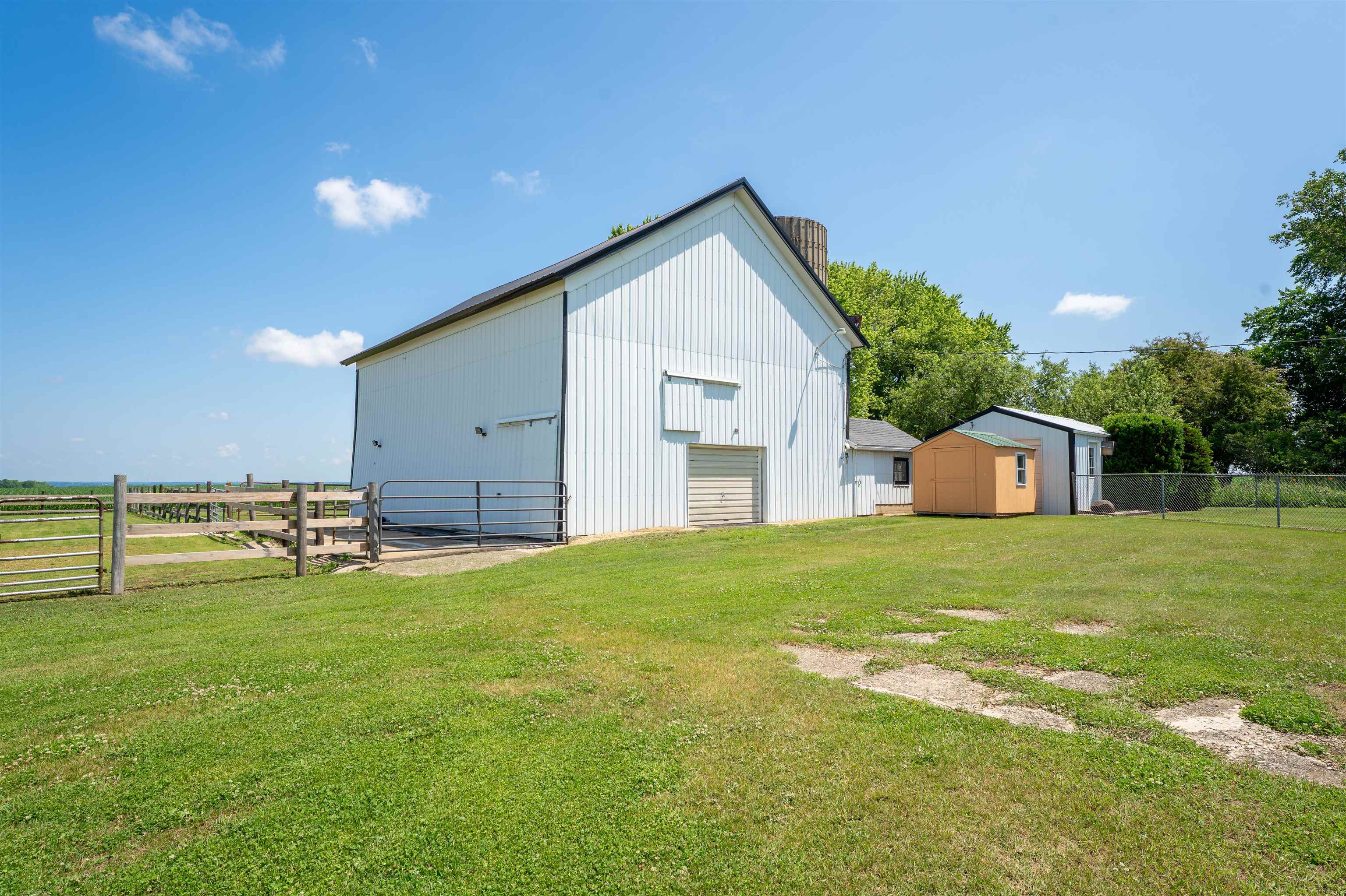 4140 East German Valley Road Freeport, IL 61032 - Photo 50 of 75