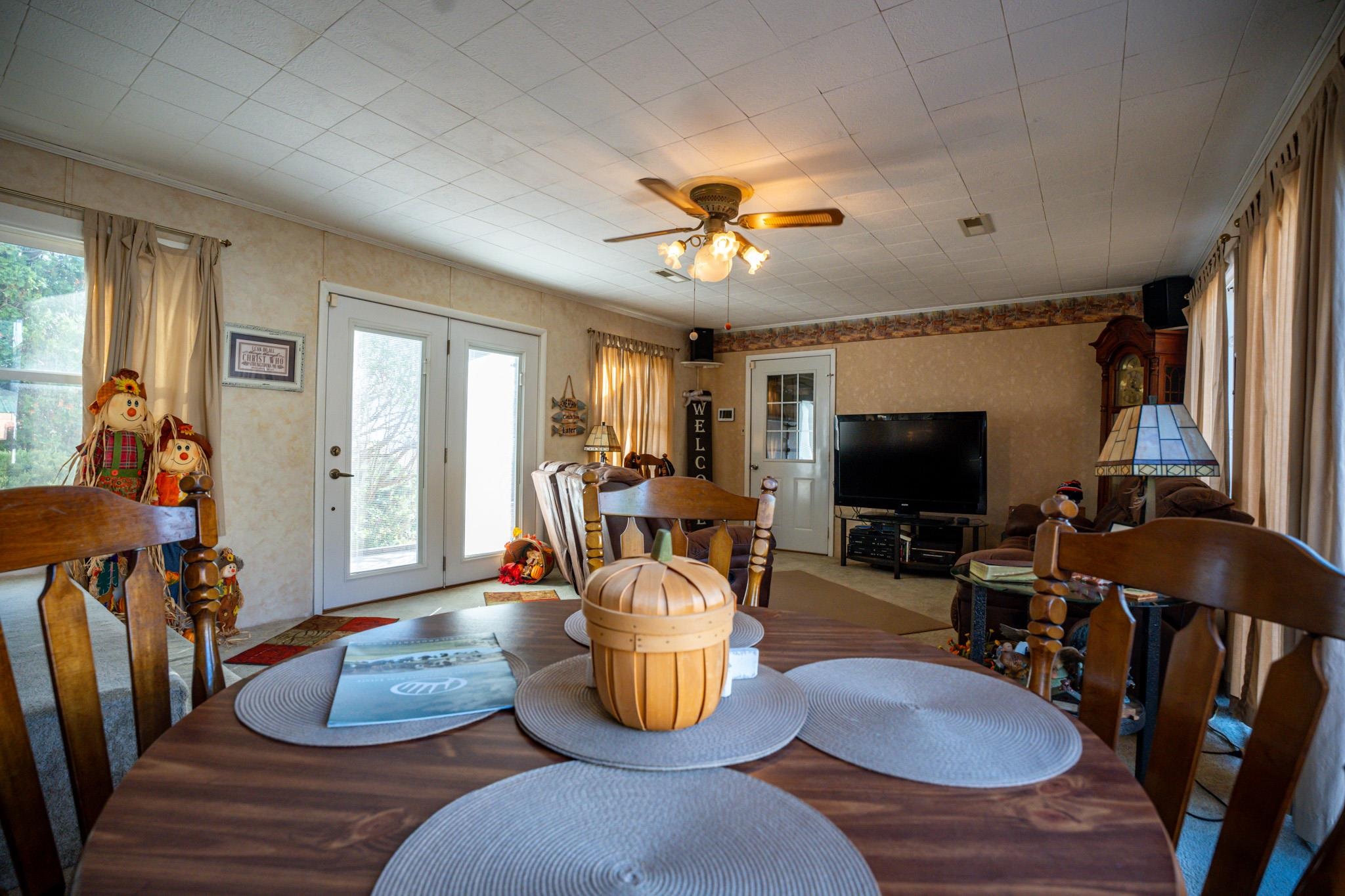 4140 East German Valley Road Freeport, IL 61032 - Photo 8 of 75