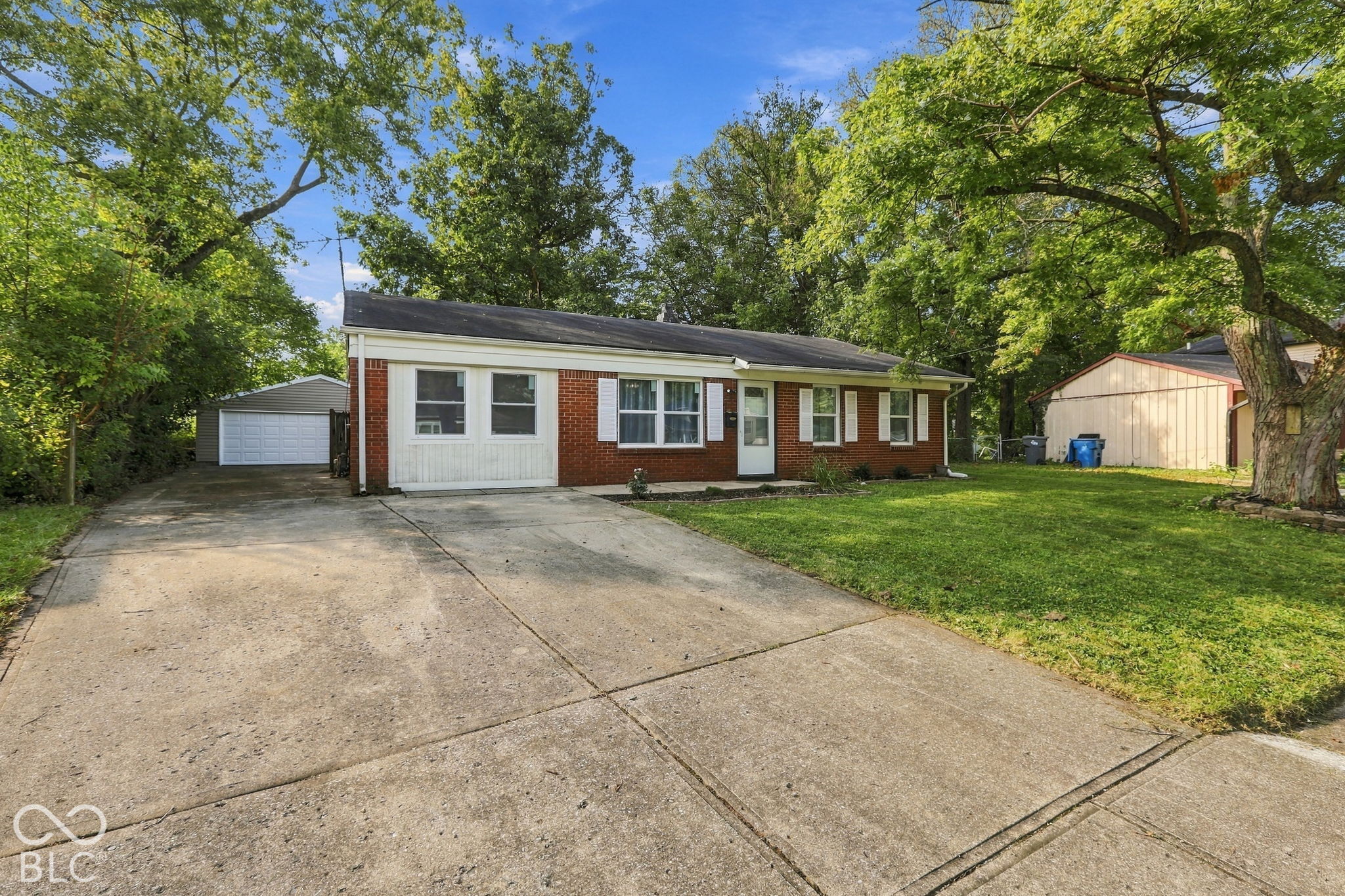 8235 Barry Road Indianapolis, IN 46219 - Photo 3 of 35 Gallery Image 3