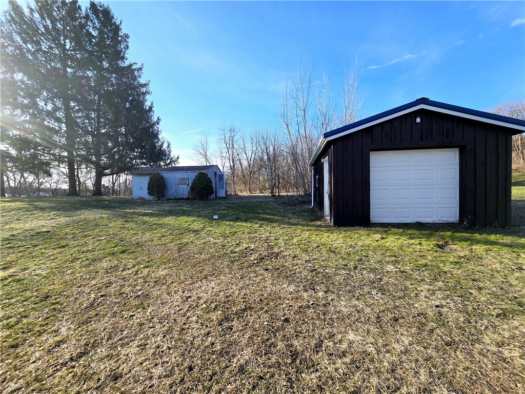 524 Highway 31 Montezuma, NY 13117 - Photo 16 of 17