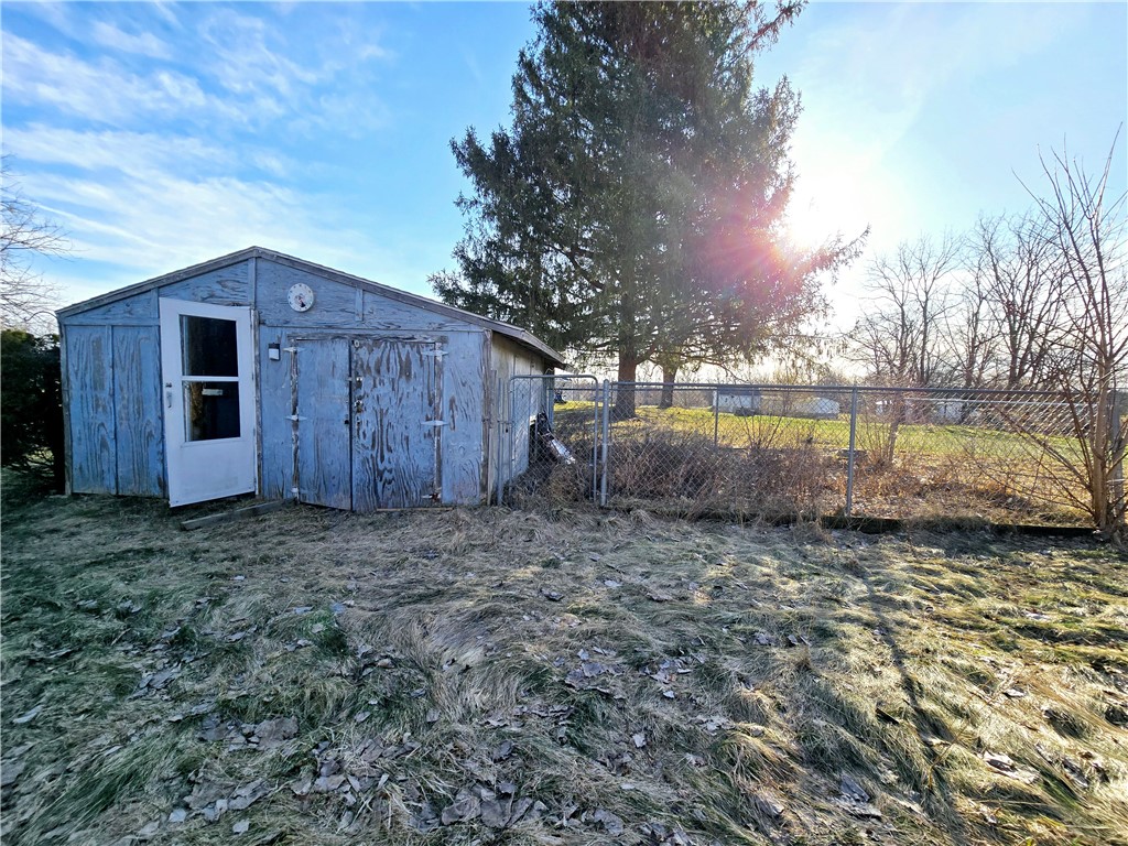 524 Highway 31 Montezuma, NY 13117 - Photo 17 of 17