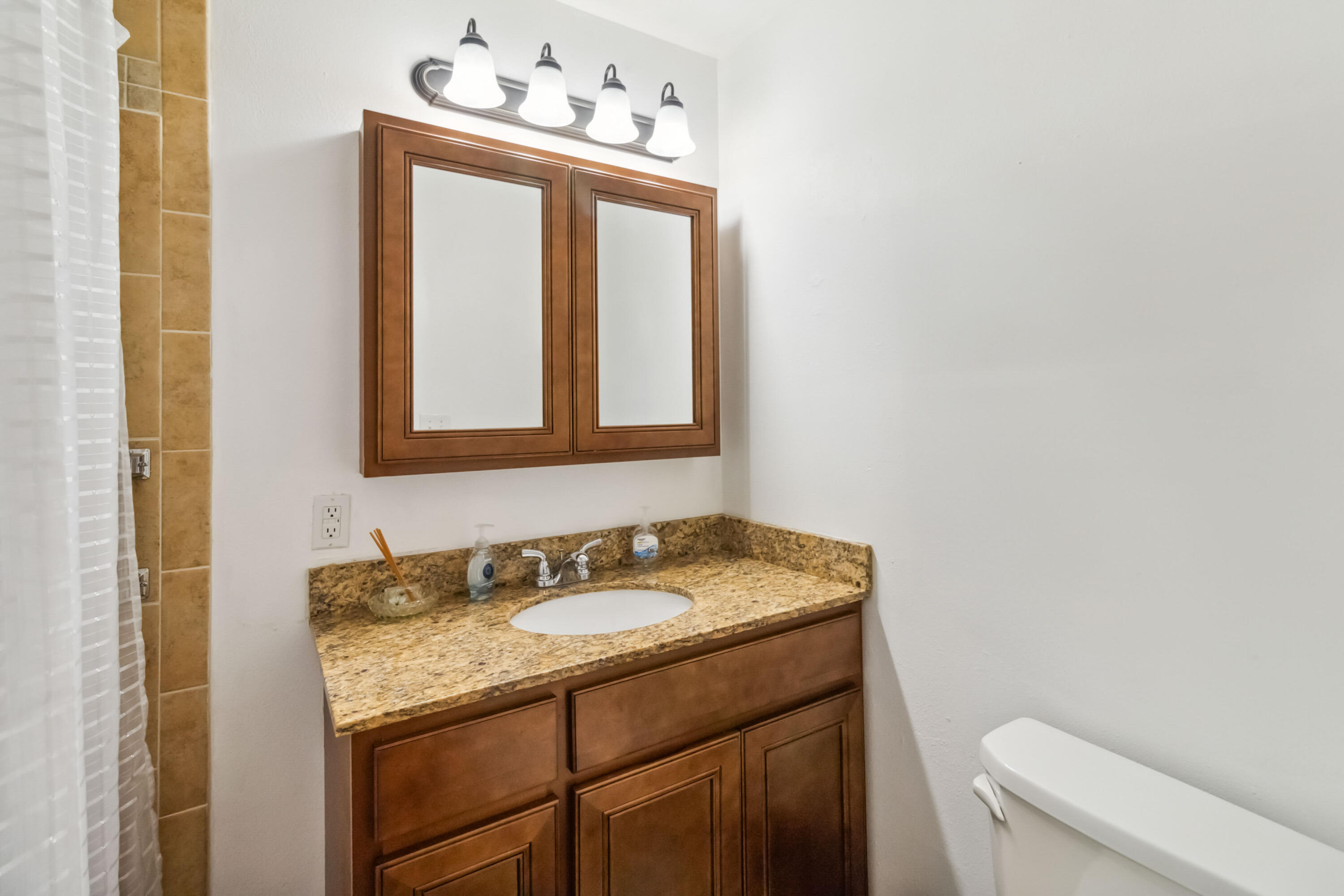 2591 King Richard Road Melbourne, FL 32935 - Photo 14 of 24 016 (2)