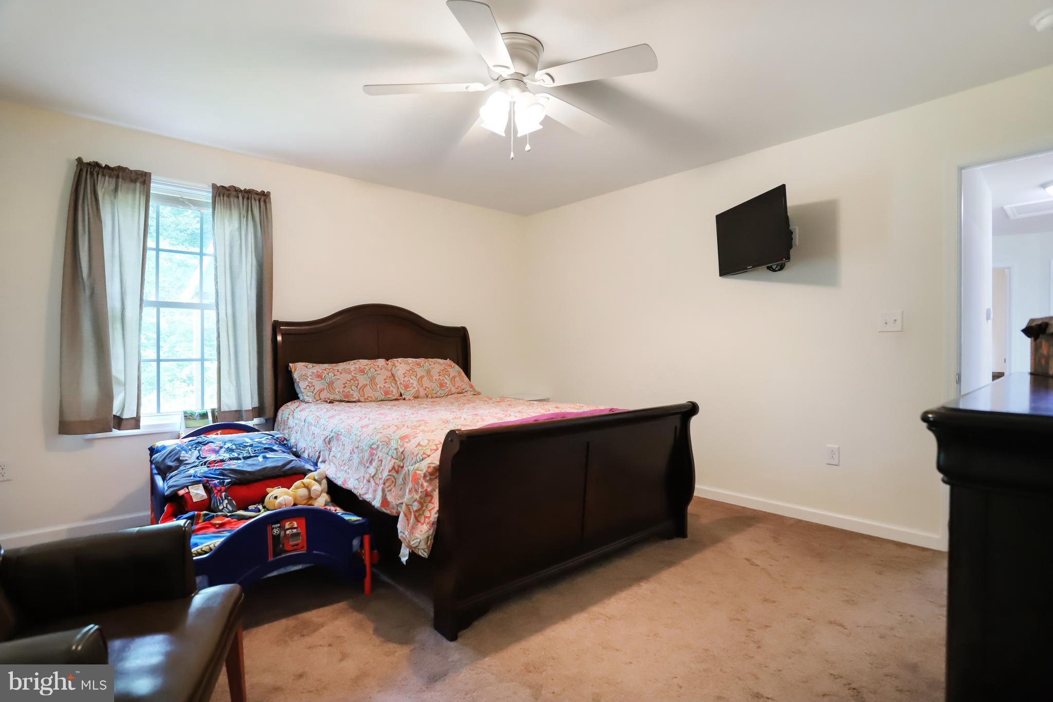 94 Dimension Road Inwood, WV 25428 - Photo 13 of 29 Bedroom (Master)