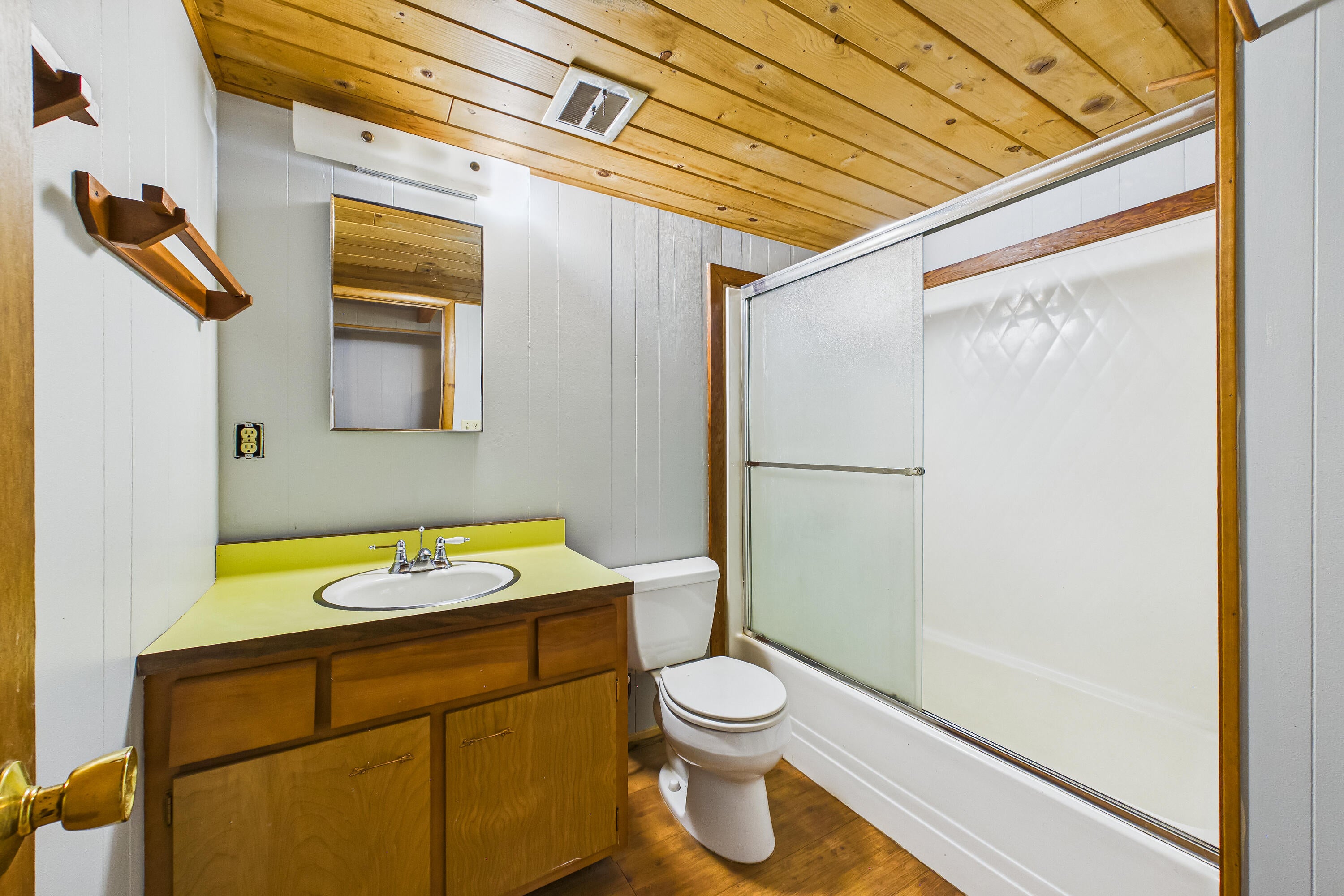 290 Green House Road Whitethorn, CA 95589 - Photo 44 of 73 45-290 Green House-244