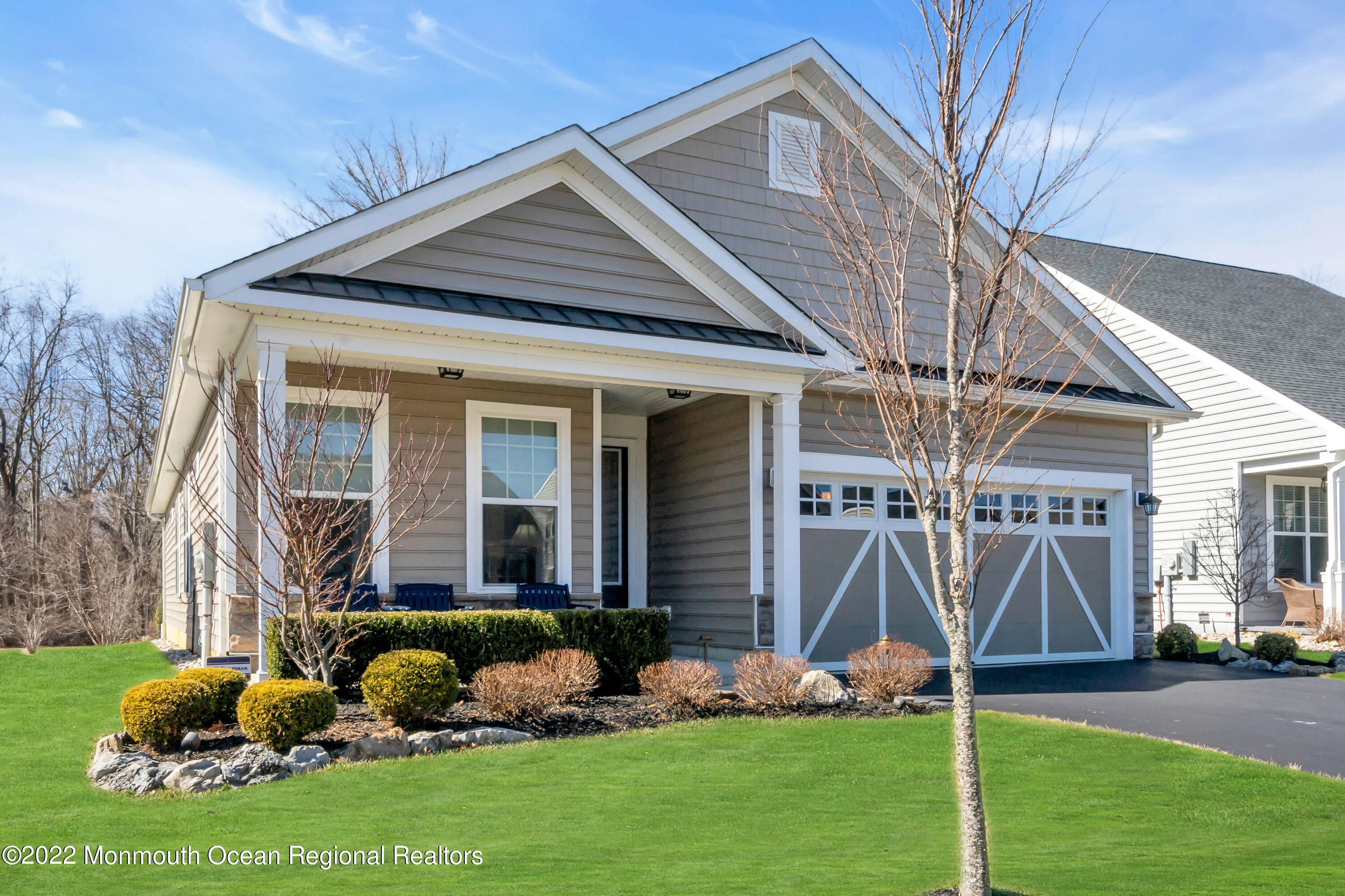 72 Harvest Ridge Road Howell, NJ 07731 - Photo 3 of 35 002_ev204459-1-2