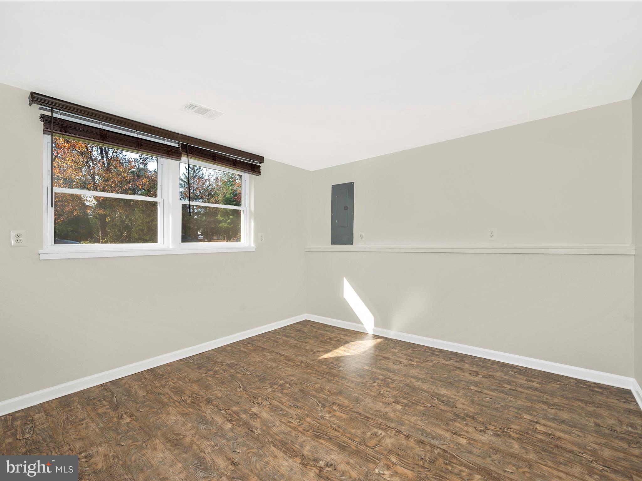 19121 Dowden Circle Poolesville, MD 20837 - Photo 32 of 54